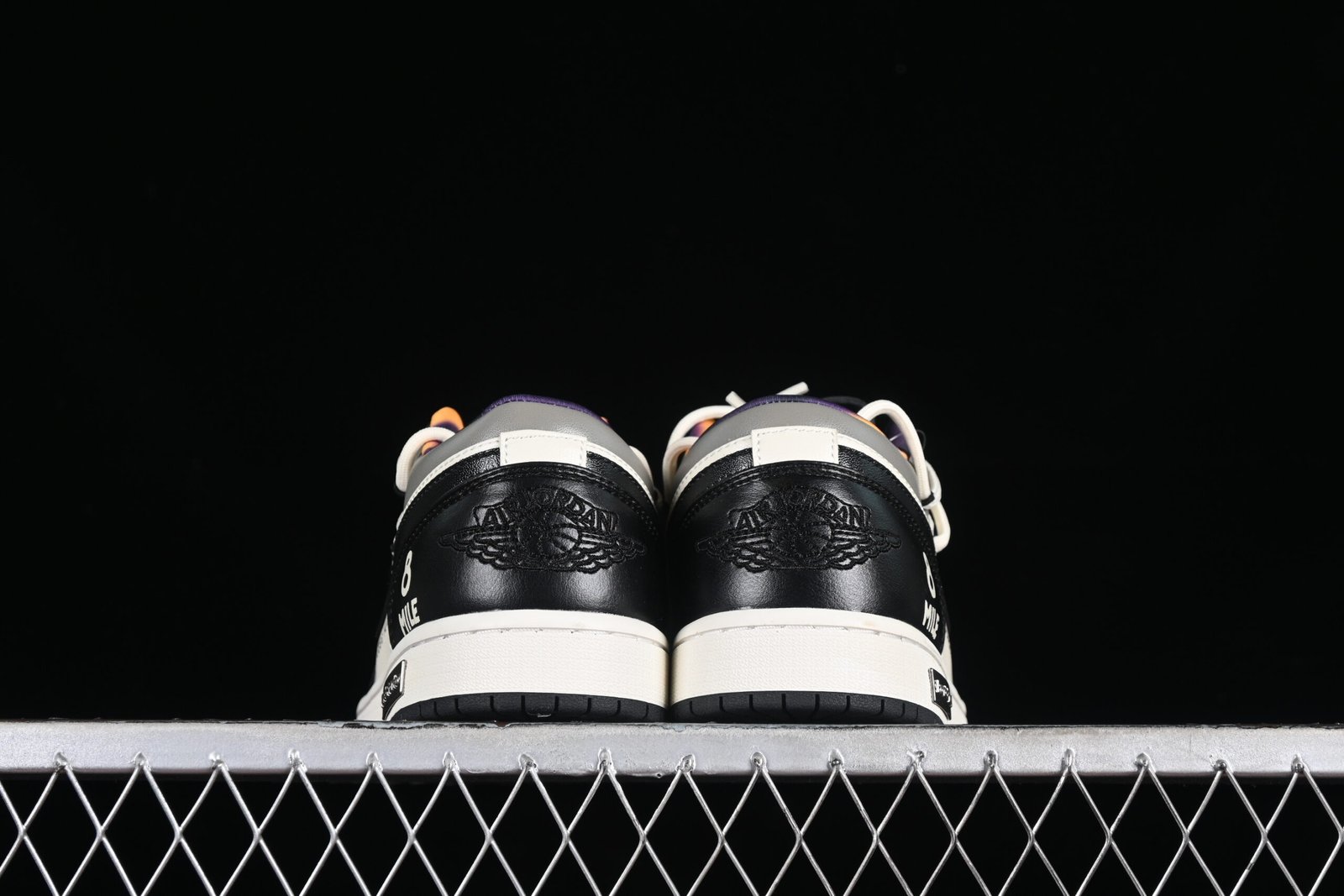 AIR JORDAN 1 LOW “8 MILE” - Imagem 3