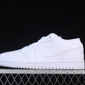 AIR JORDAN 1 LOW “TRIPLE WHITE”