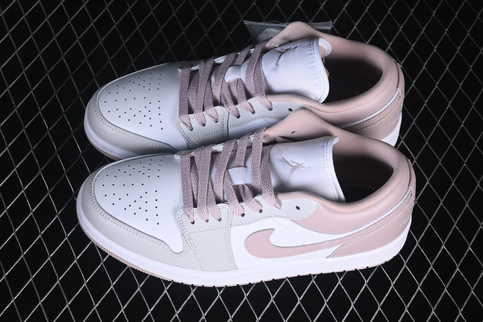 AIR JORDAN 1 LOW - Imagem 6