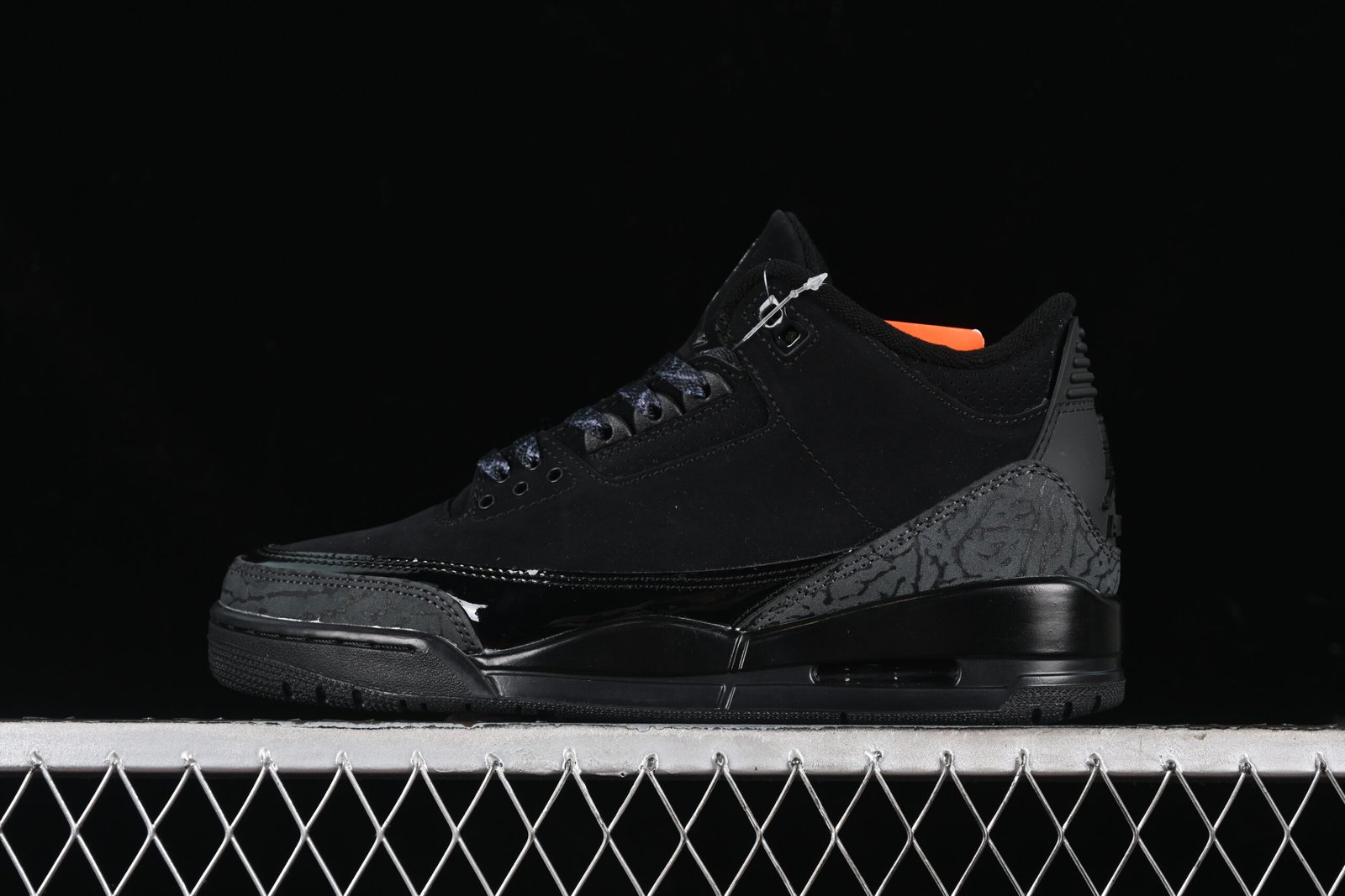 AIR JORDAN 3 “BLACK CAT”