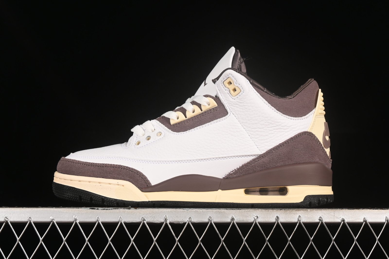 AIR JORDAN 3 “BURGUNDY CRUSH”