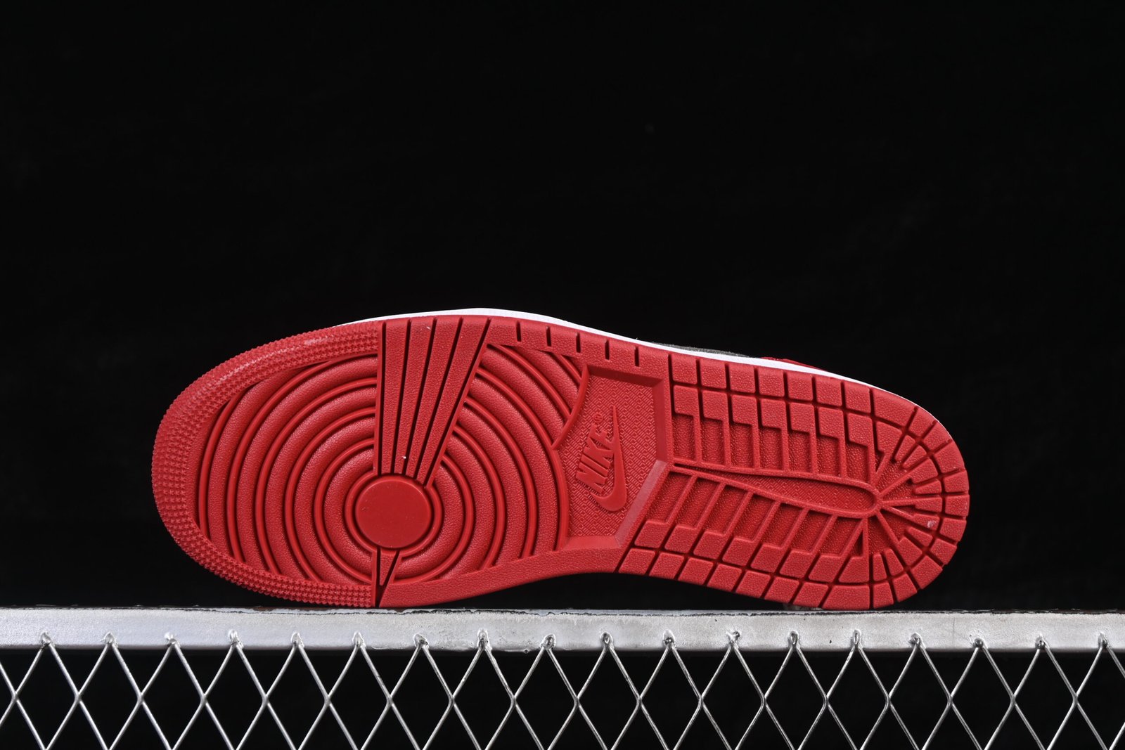 AIR JORDAN 1 LOW “CHICAGO” - Imagem 4