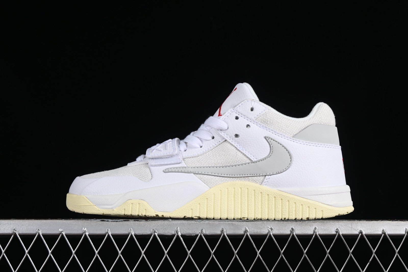 AIR JORDAN “JUMPMAN JACK x WHITE CREAM”