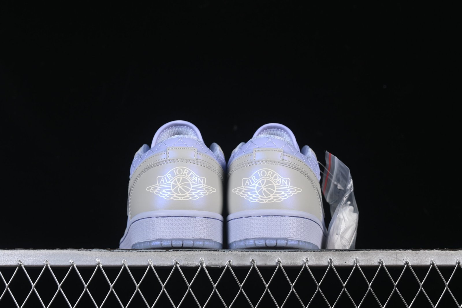 AIR JORDAN 1 LOW - Imagem 3