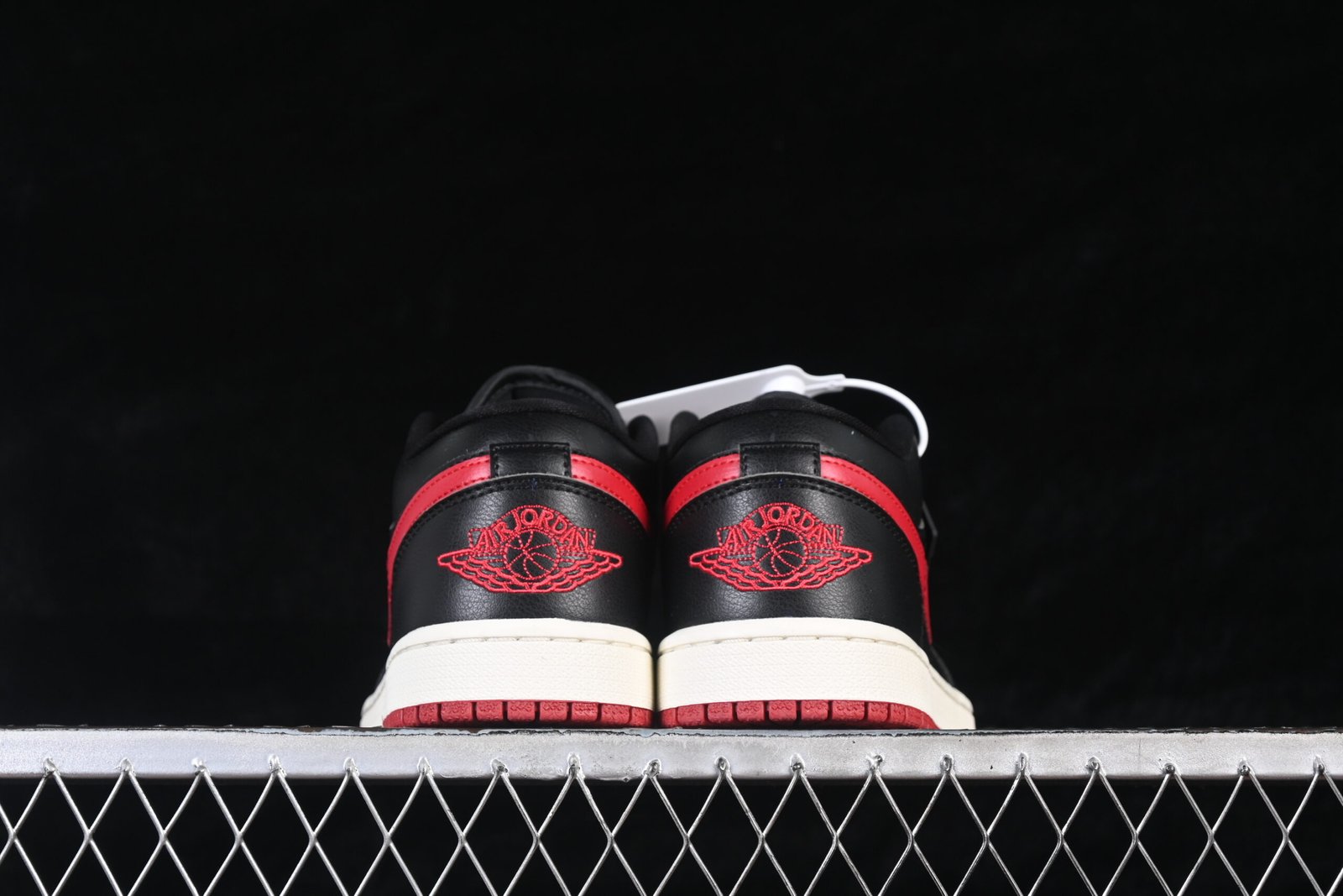 AIR JORDAN 1 LOW “BRED SAIL” - Imagem 3
