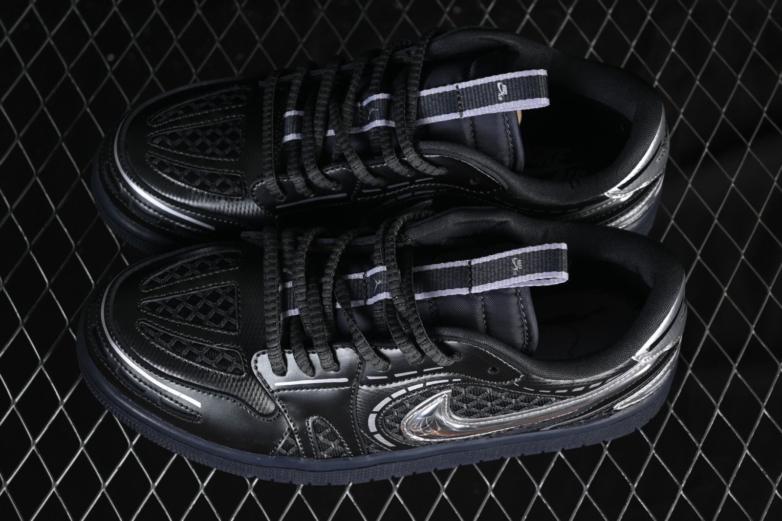 AIR JORDAN 1 LOW “METHOD OFF MAKE V3 BLACK” - Imagem 6