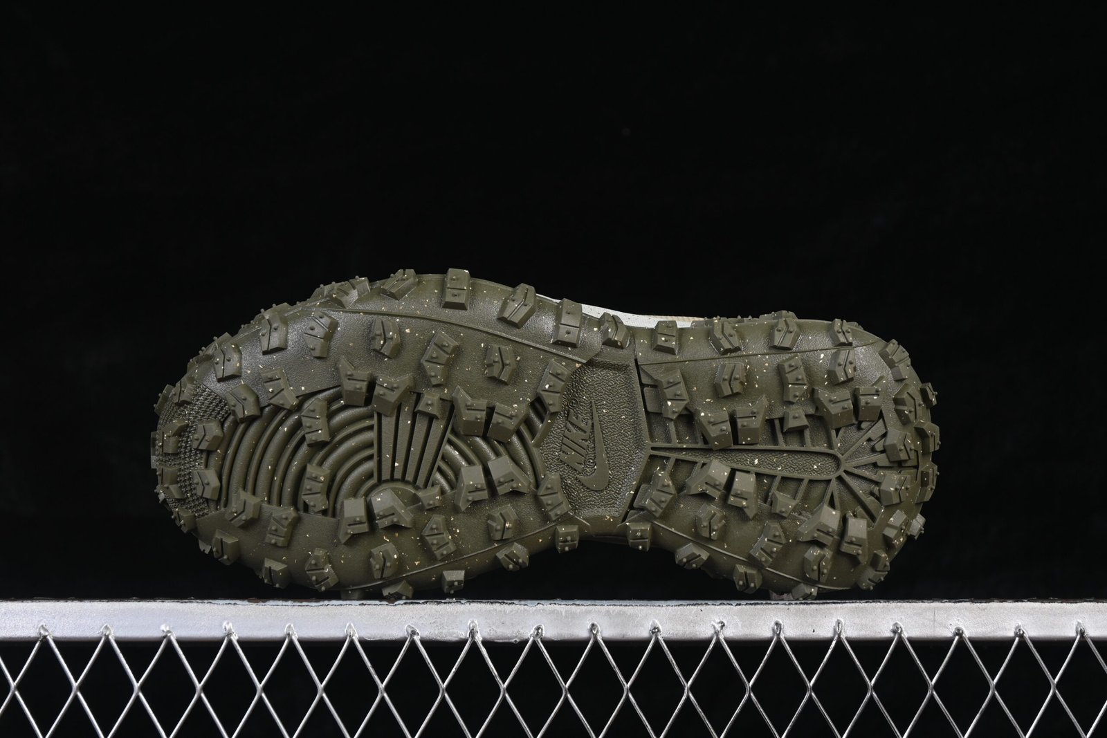 AIR JORDAN 1 LOW “ELEMENT GORE-TEX” - Imagem 4