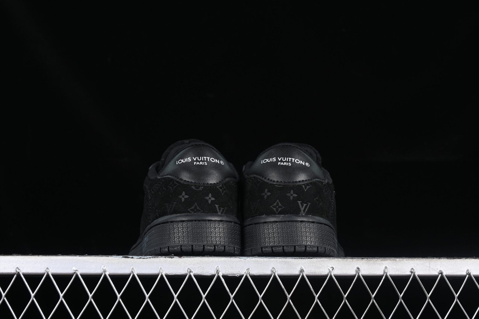 AIR JORDAN 1 LOW LV x TRAVIS SCOTT - Imagem 3