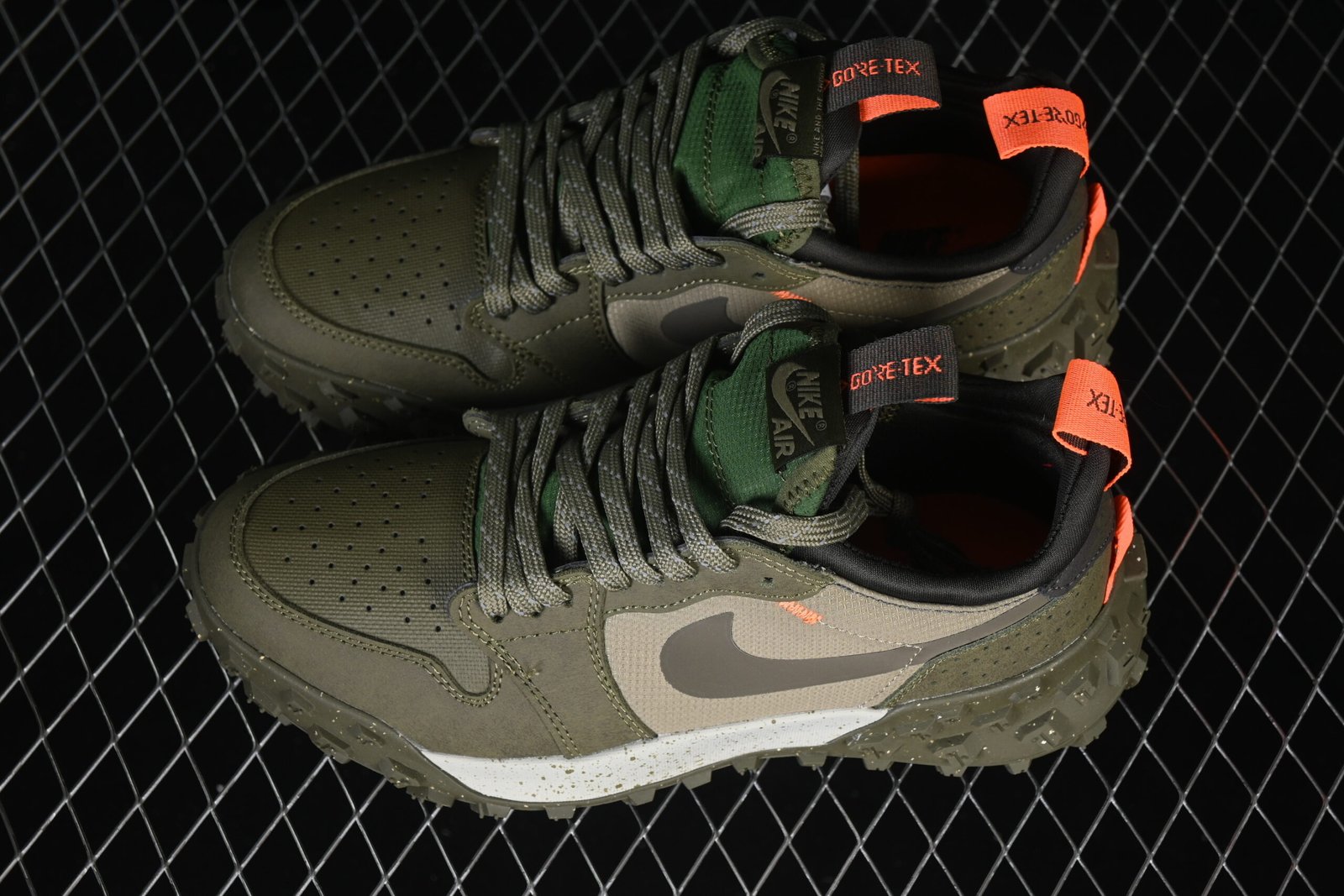 AIR JORDAN 1 LOW “ELEMENT GORE-TEX” - Imagem 6