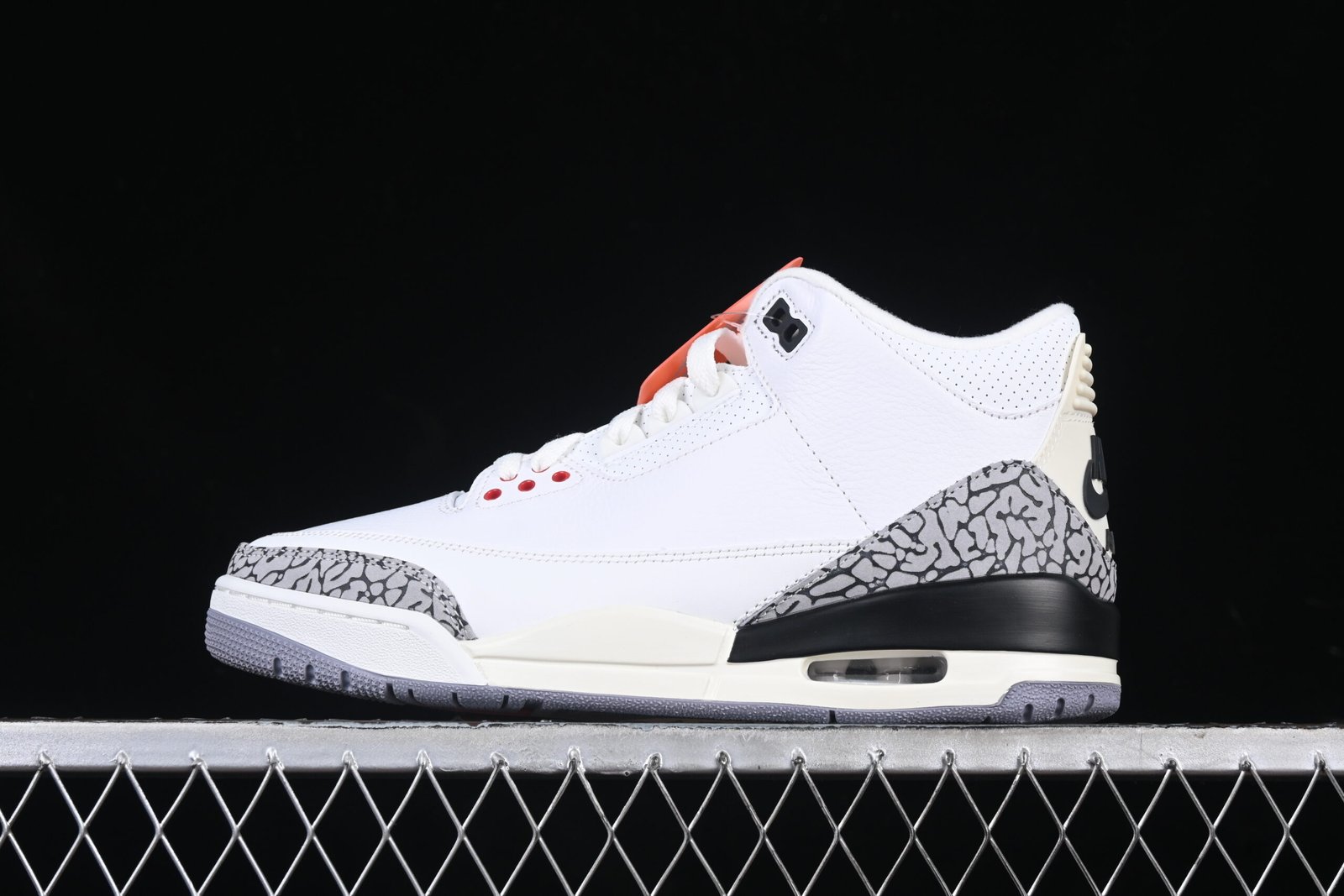AIR JORDAN 3 “WHITE CEMENT REIMAGINED”