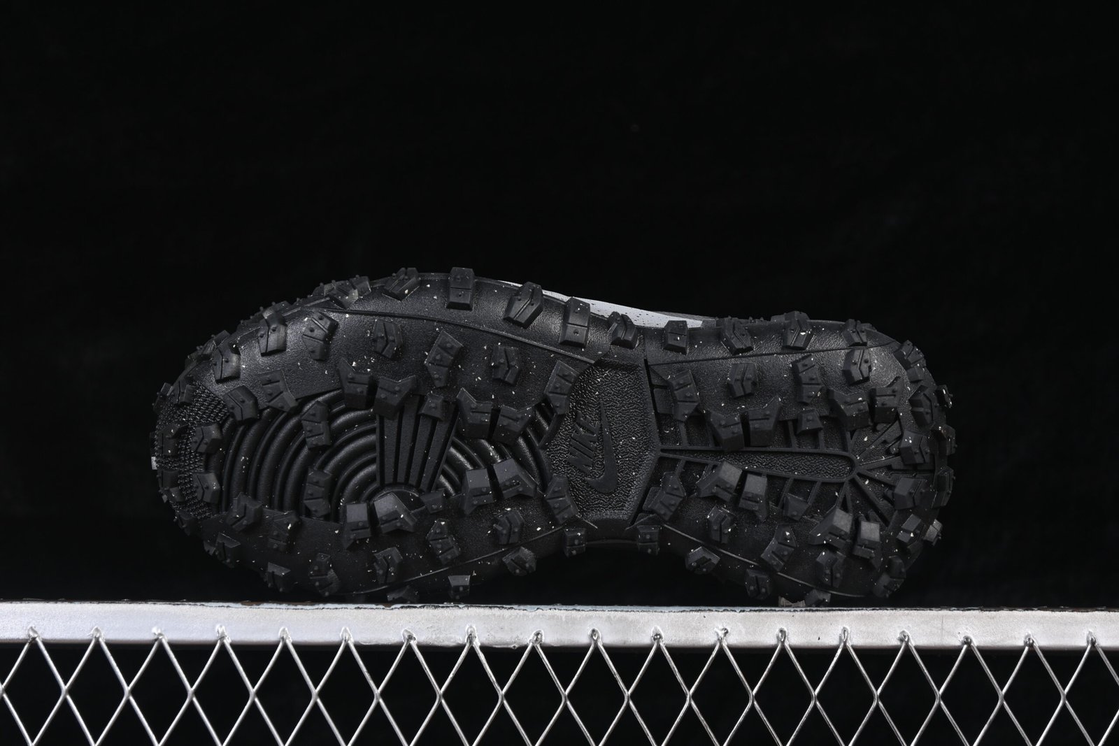 AIR JORDAN 1 LOW “ELEMENT GORE-TEX” - Imagem 4