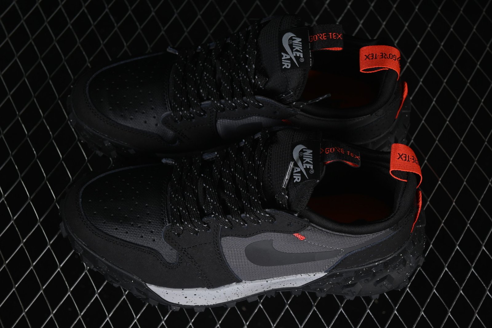 AIR JORDAN 1 LOW “ELEMENT GORE-TEX” - Imagem 6