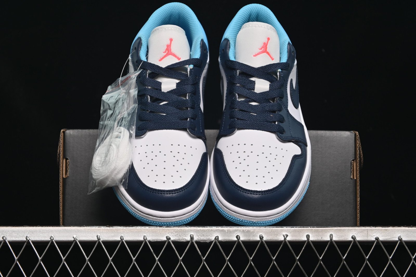 AIR JORDAN 1 LOW - Imagem 5