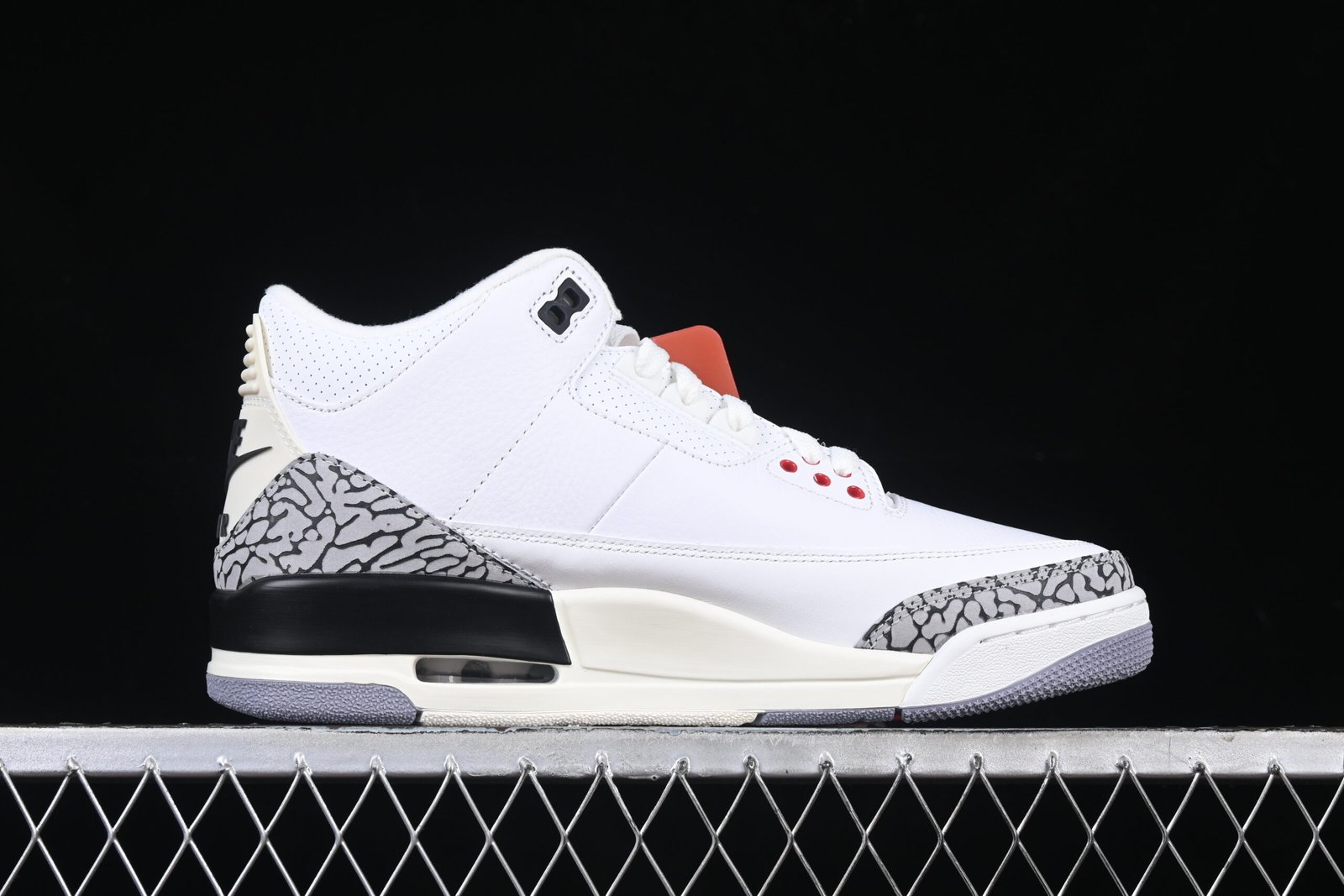 AIR JORDAN 3 “WHITE CEMENT REIMAGINED” - Imagem 2
