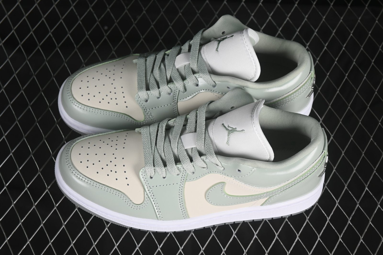 AIR JORDAN “YEAR OF THE SNAKE” - Imagem 6