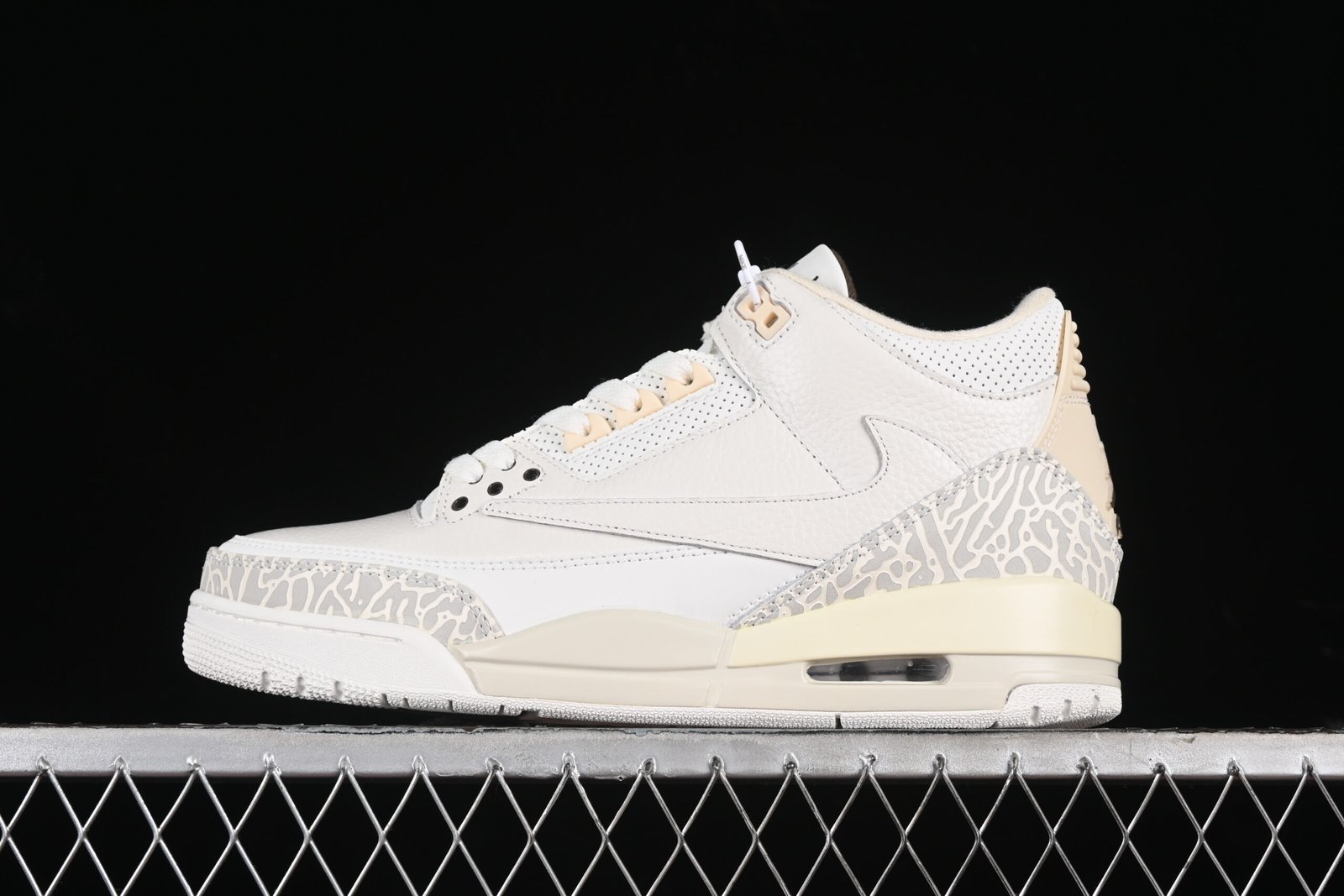AIR JORDAN 3 TRAVIS SCOTT “CACTUS JACK”