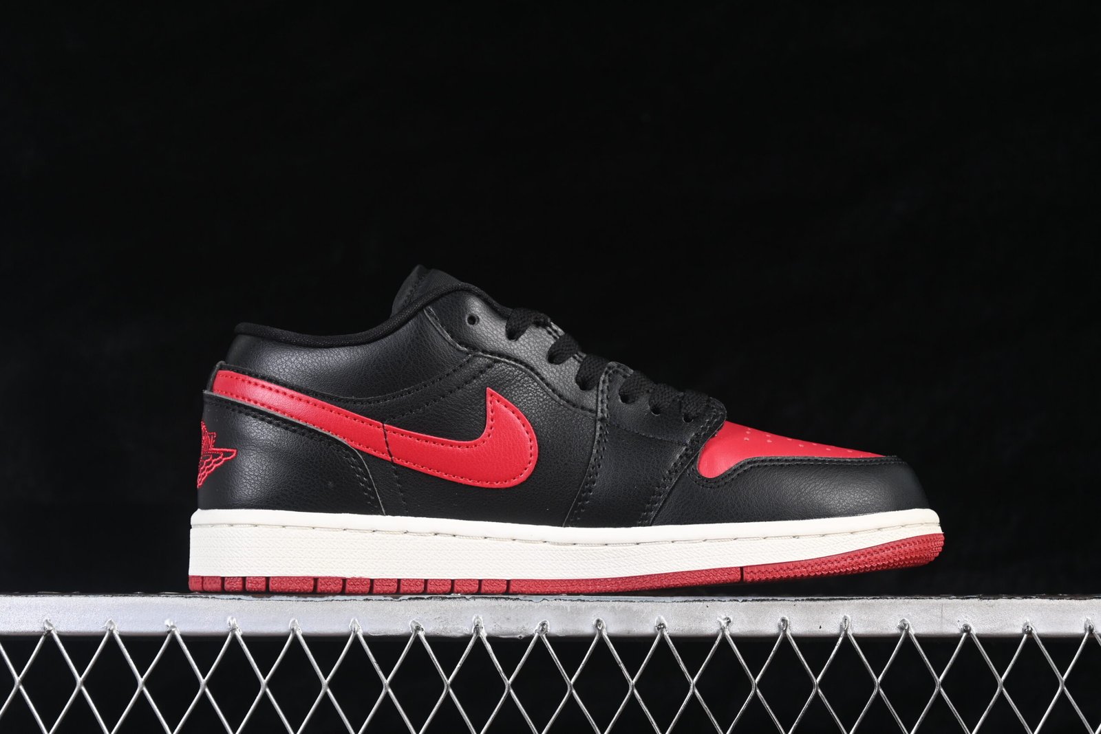 AIR JORDAN 1 LOW “BRED SAIL” - Imagem 2