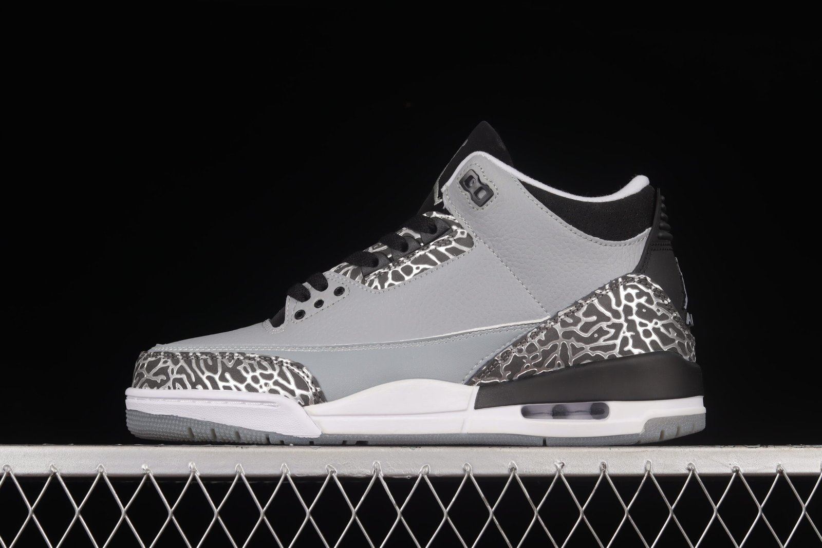 AIR JORDAN 3 “WOLF GREY”