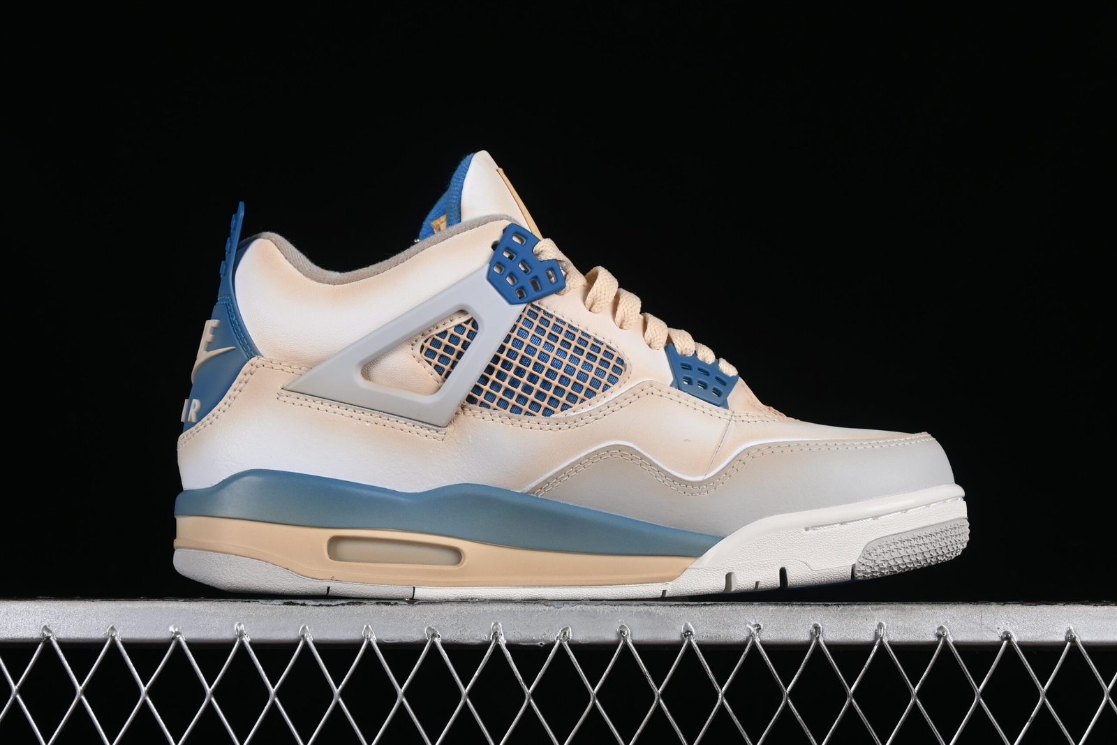 AIR JORDAN 4 x Blastoise - Imagem 2