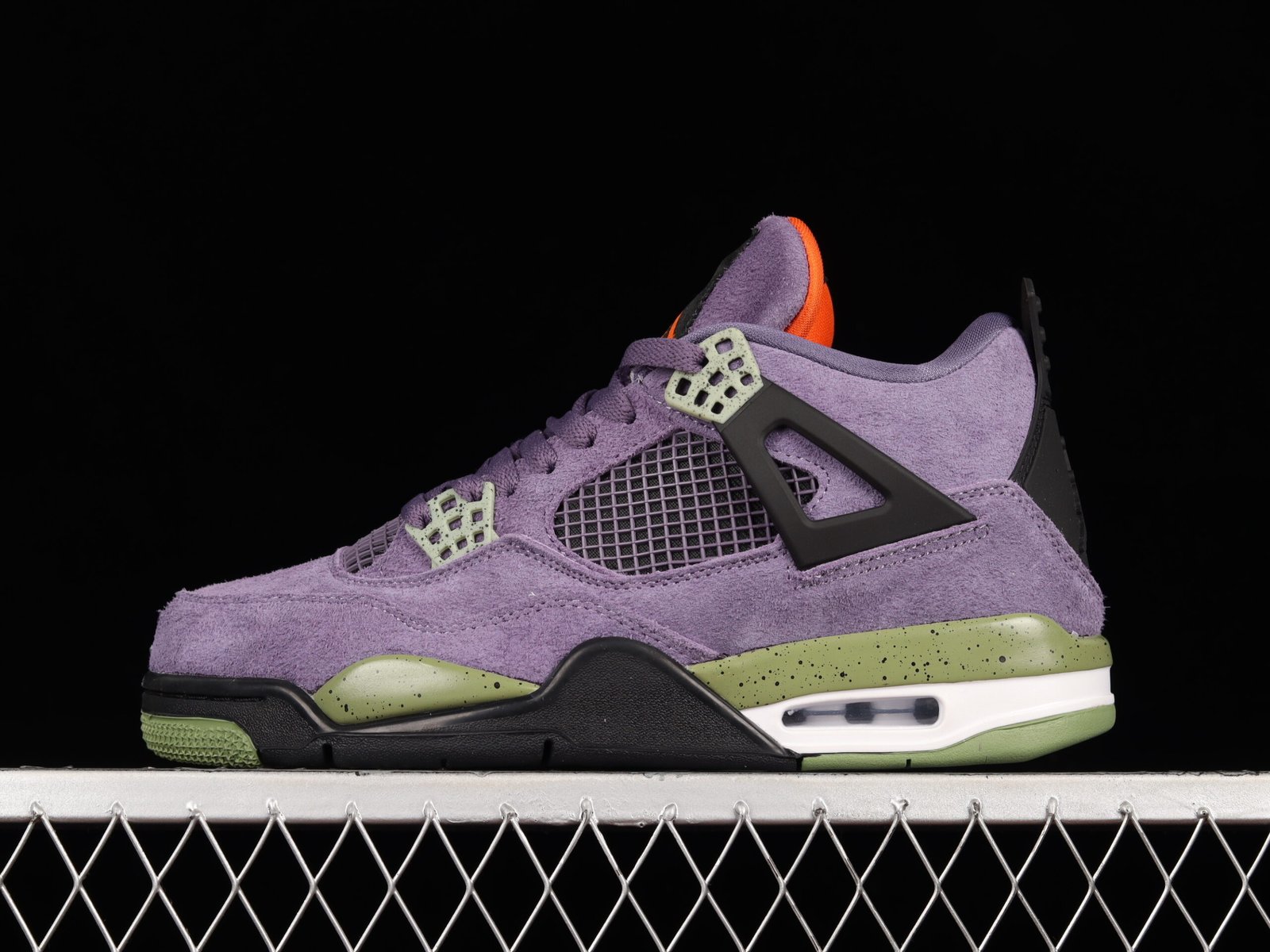 AIR JORDAN 4 "Canyon Purple"