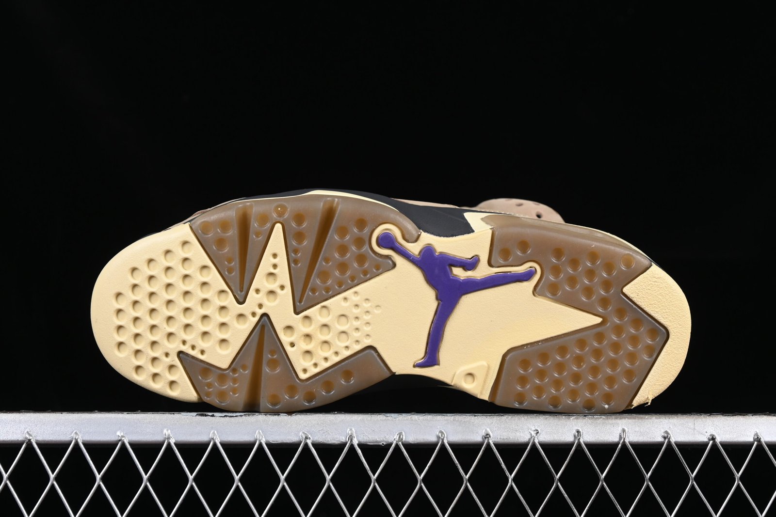 AIR JORDAN 6 "Brown Kelp" - Imagem 4