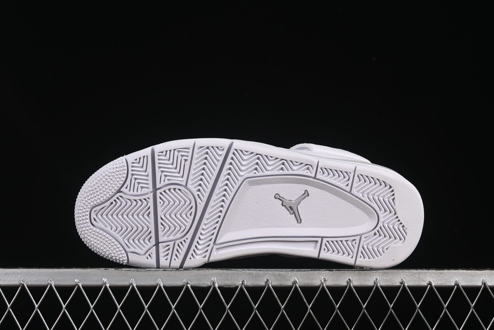 AIR JORDAN 4 "PureMoney" - Imagem 3