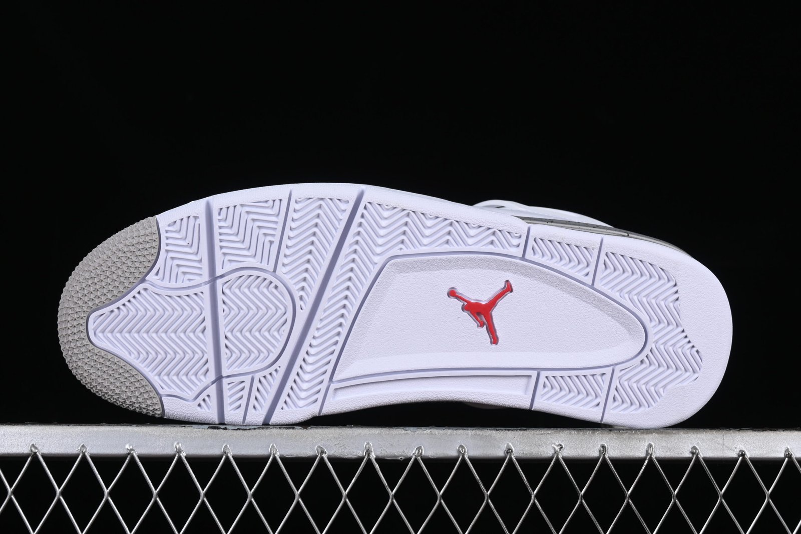 AIR JORDAN 4 "White Oreo" - Imagem 4