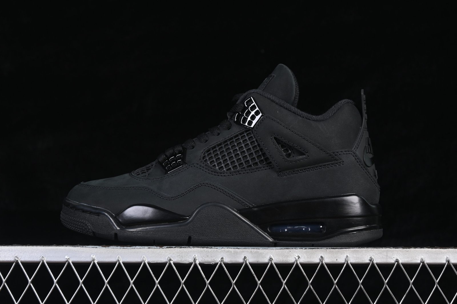 AIR JORDAN 4 "Black Cat"