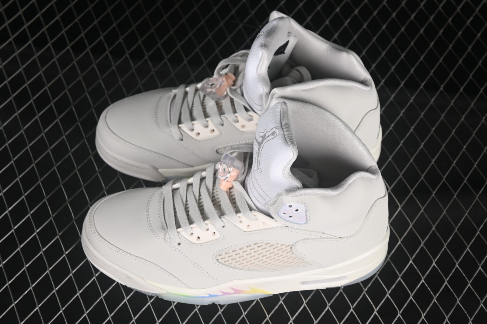 AIR JORDAN 5 "Light Orewood Brown" - Imagem 6