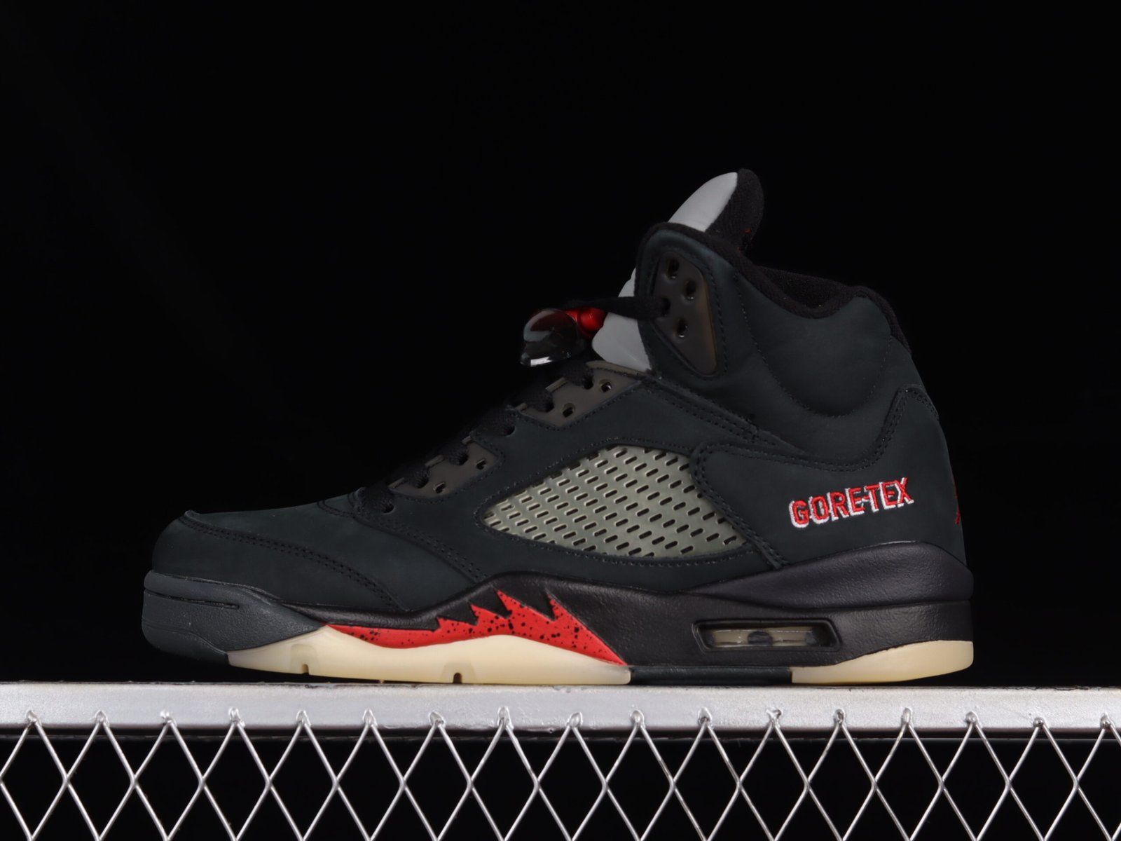 AIR JORDAN 5 "Off-Noir"