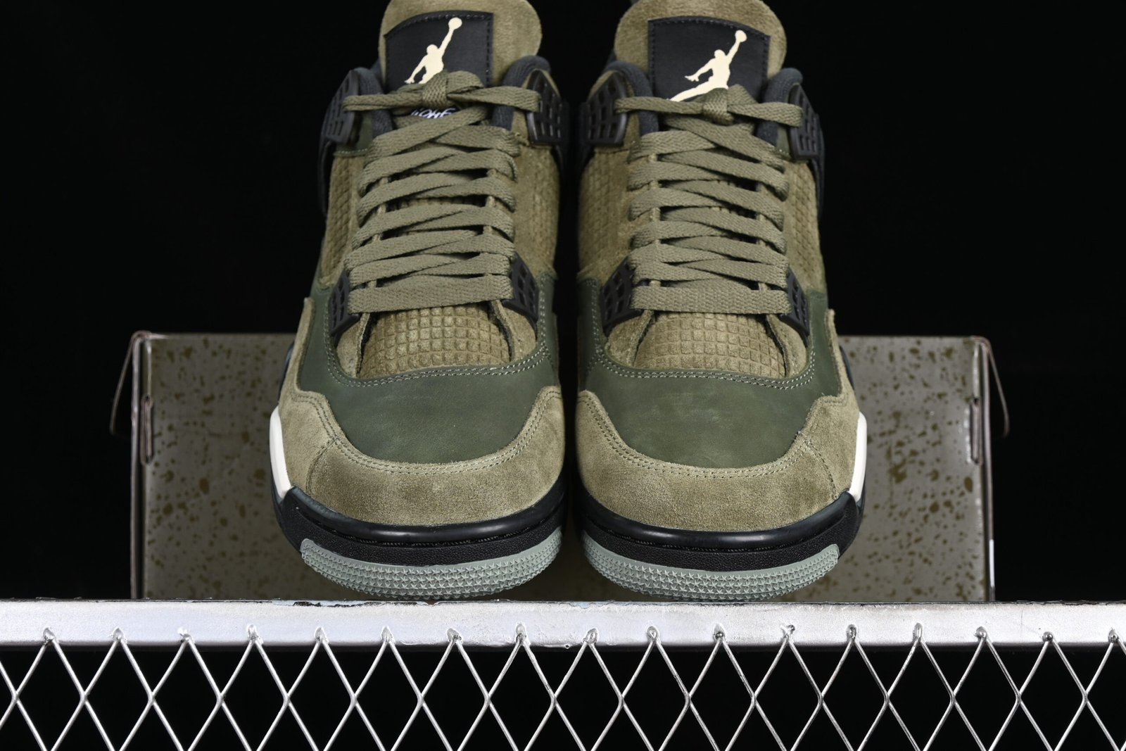 AIR JORDAN 4 "Medium Olive" - Imagem 5