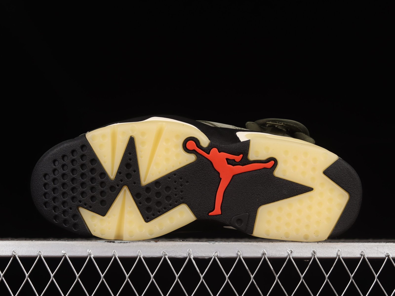 AIR JORDAN 6 x Travis Scott - Imagem 4