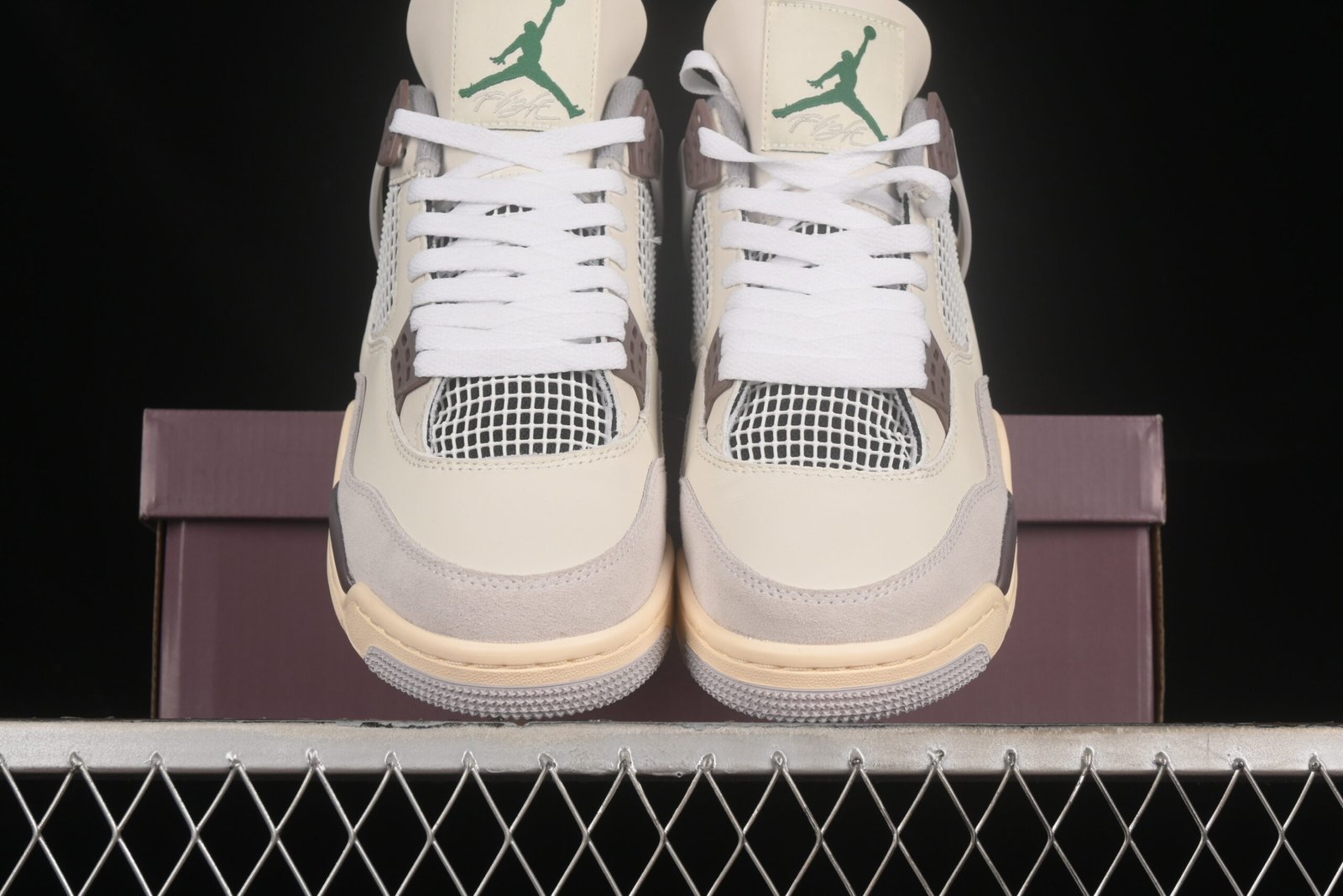 AIR JORDAN 4 x A maniere - Imagem 5