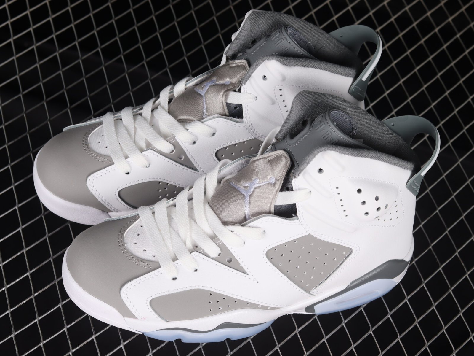 AIR JORDAN 6 "Cool Grey" - Imagem 6