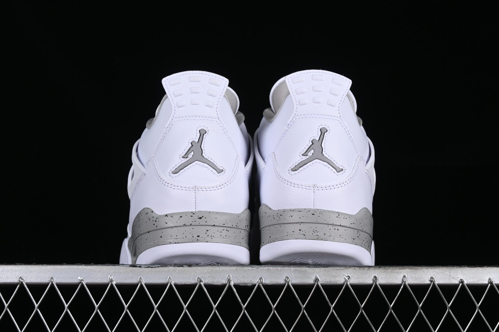 AIR JORDAN 4 "White Oreo" - Imagem 3