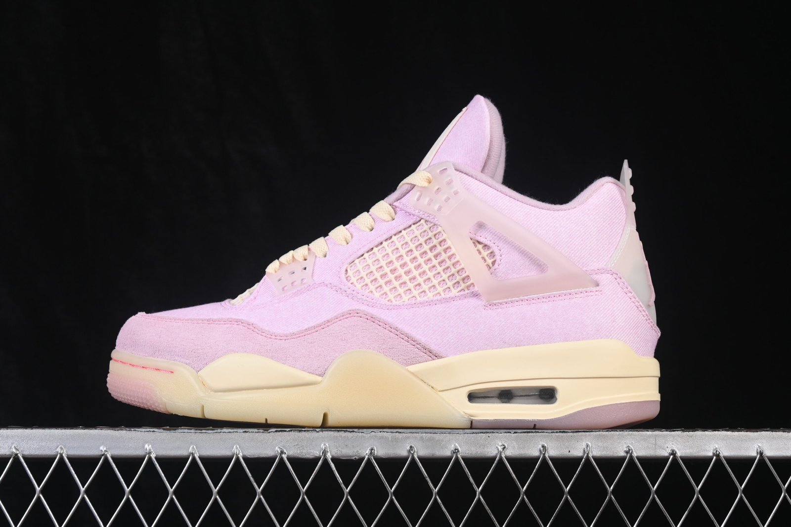 AIR JORDAN 4 "Iced Carmine"