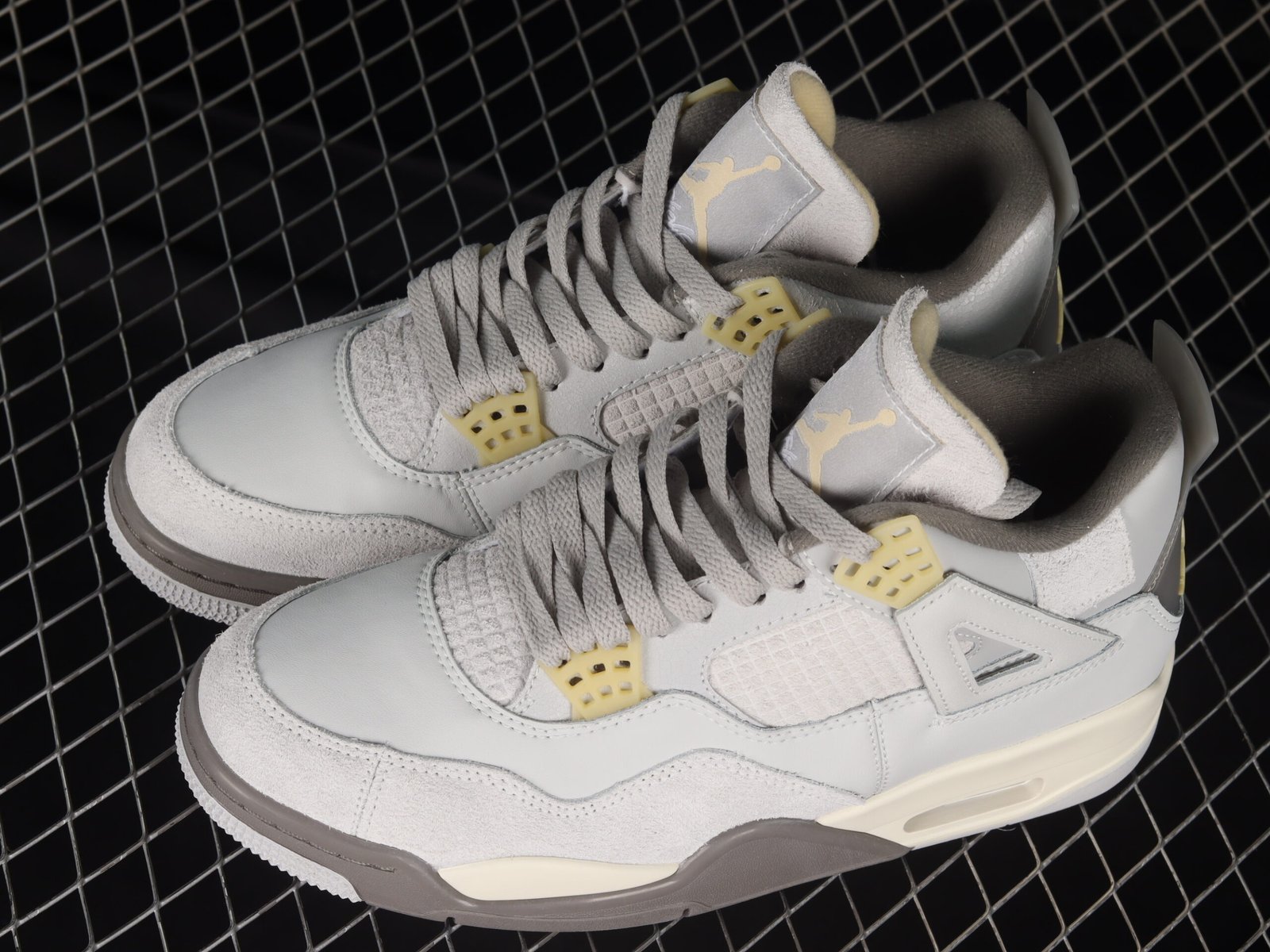 AIR JORDAN 4 "Craft" - Imagem 6