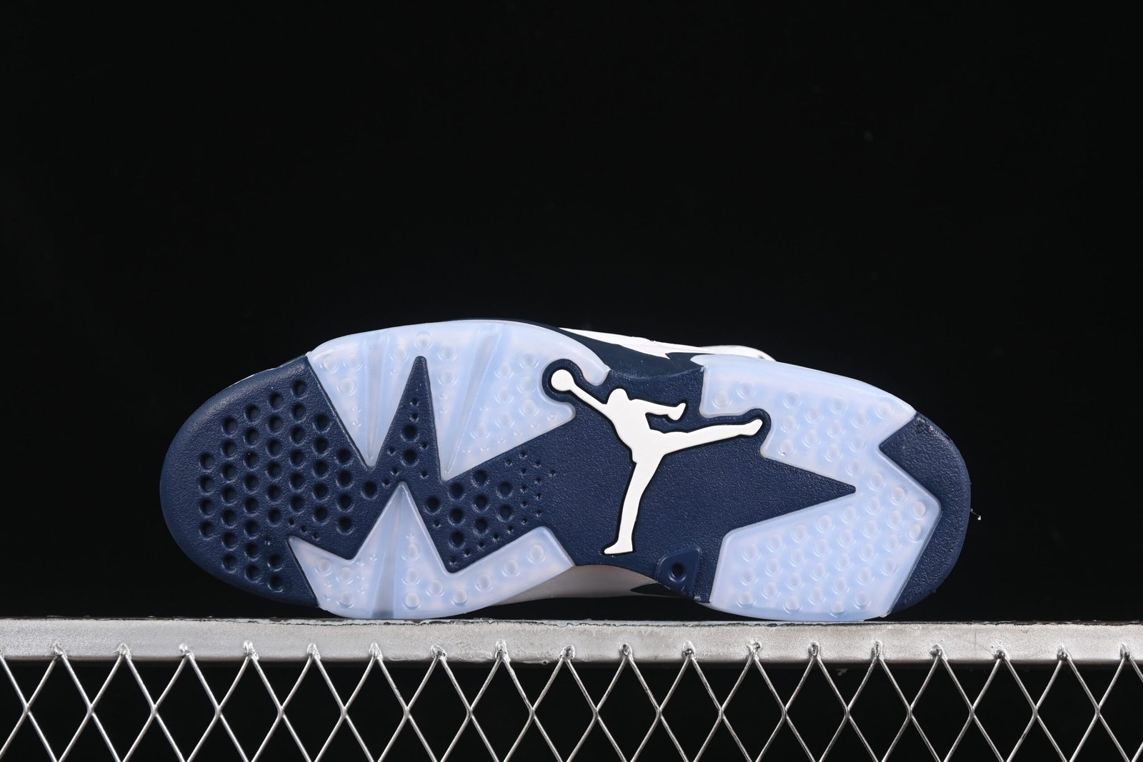 AIR JORDAN 6 "Midnight Navy" - Imagem 4