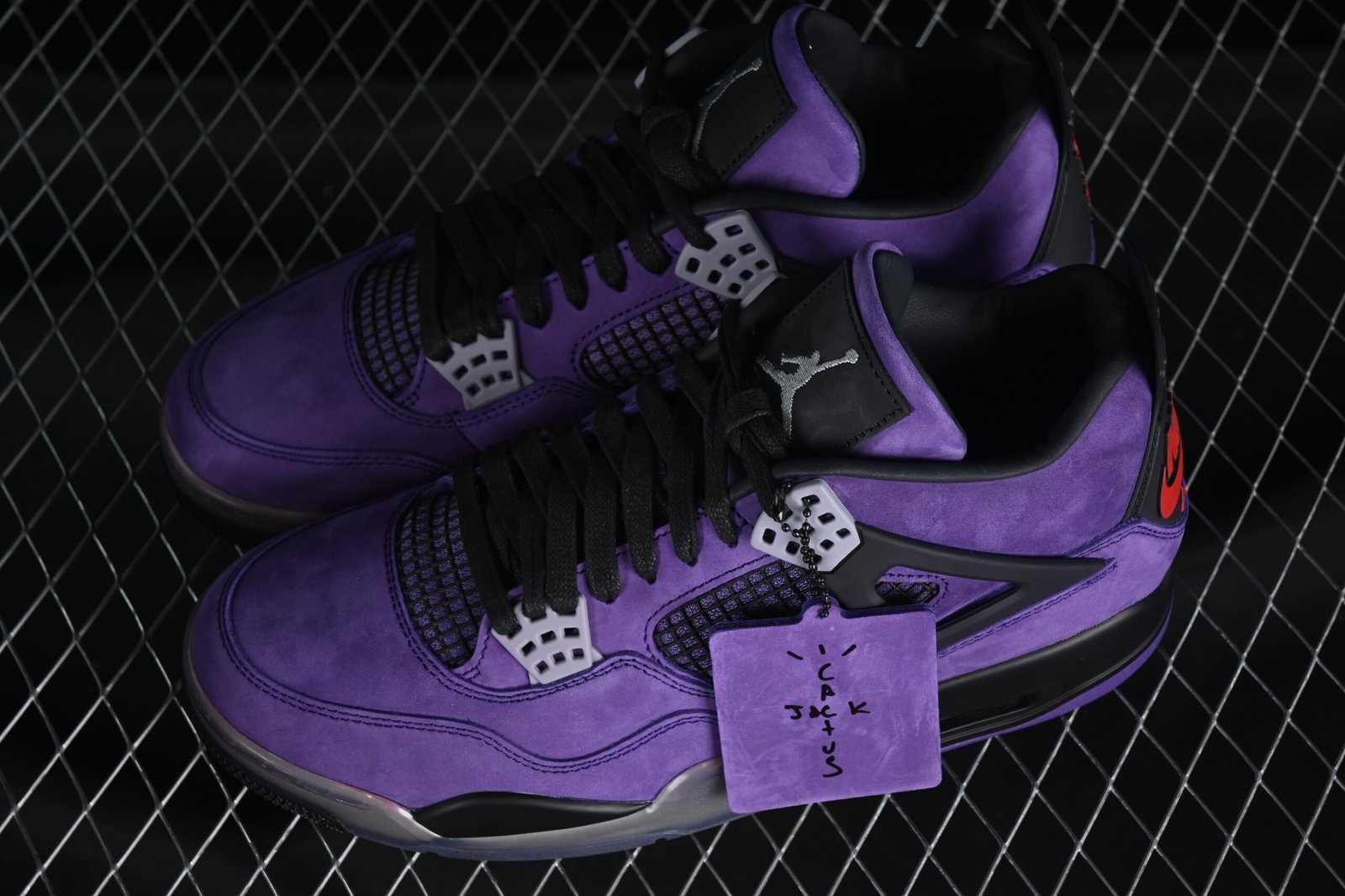 AIR JORDAN 4 "Purple Suede" - Imagem 6