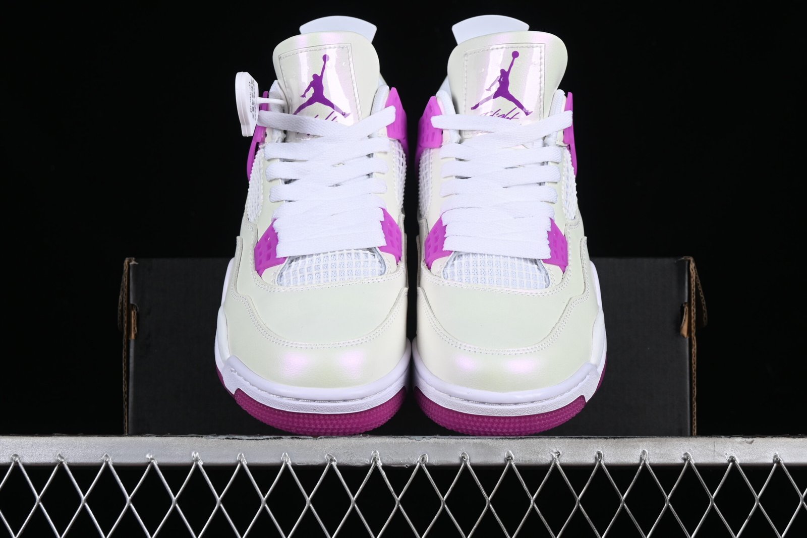 AIR JORDAN 4 "Hyper Violet" - Imagem 5