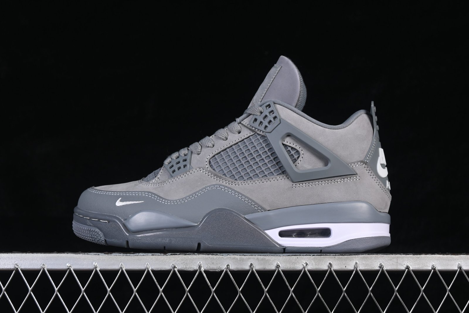 AIR JORDAN 4 x Nigel Sylvester "Grey"
