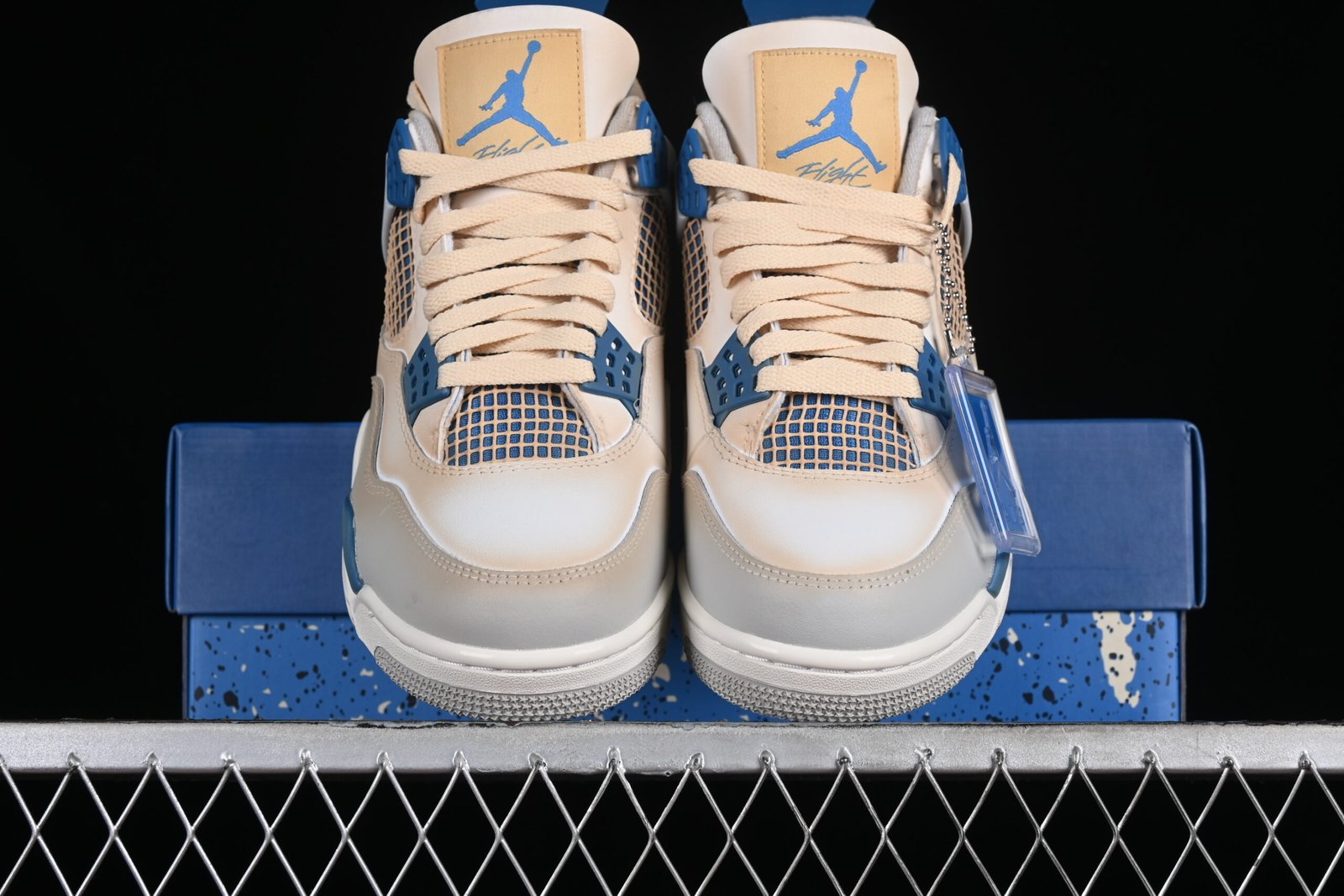 AIR JORDAN 4 x Blastoise - Imagem 5
