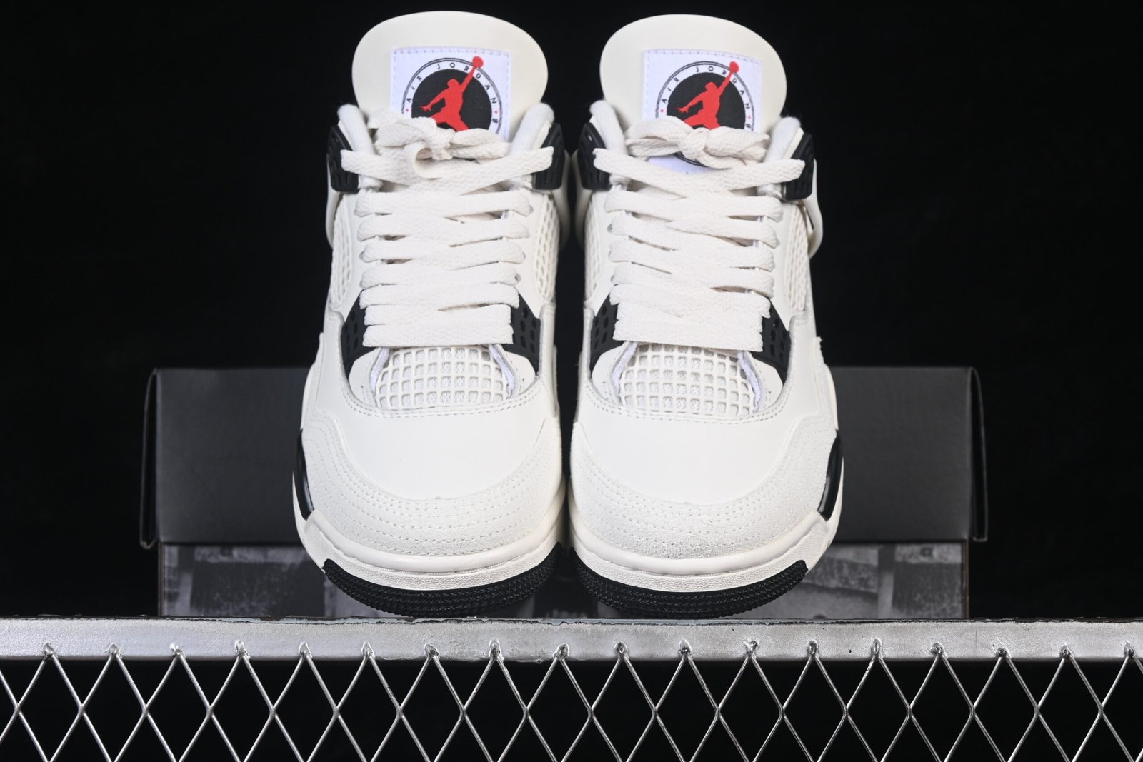 AIR JORDAN 4 "Flight Club" - Imagem 5