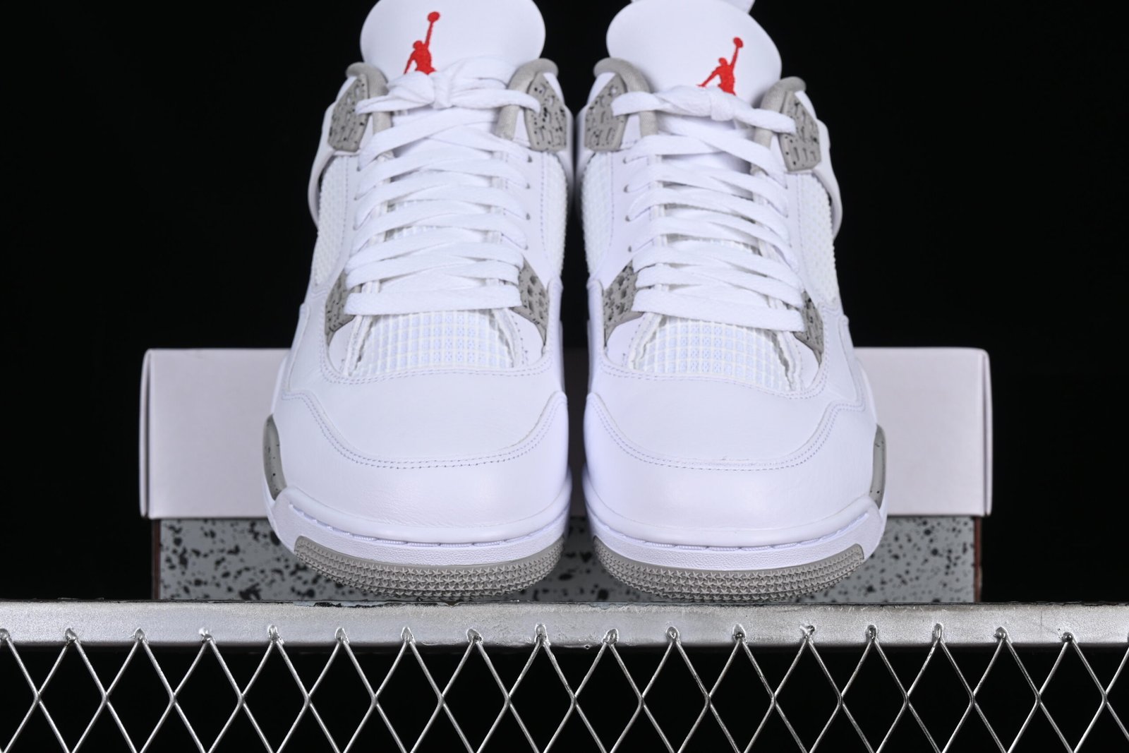 AIR JORDAN 4 "White Oreo" - Imagem 5