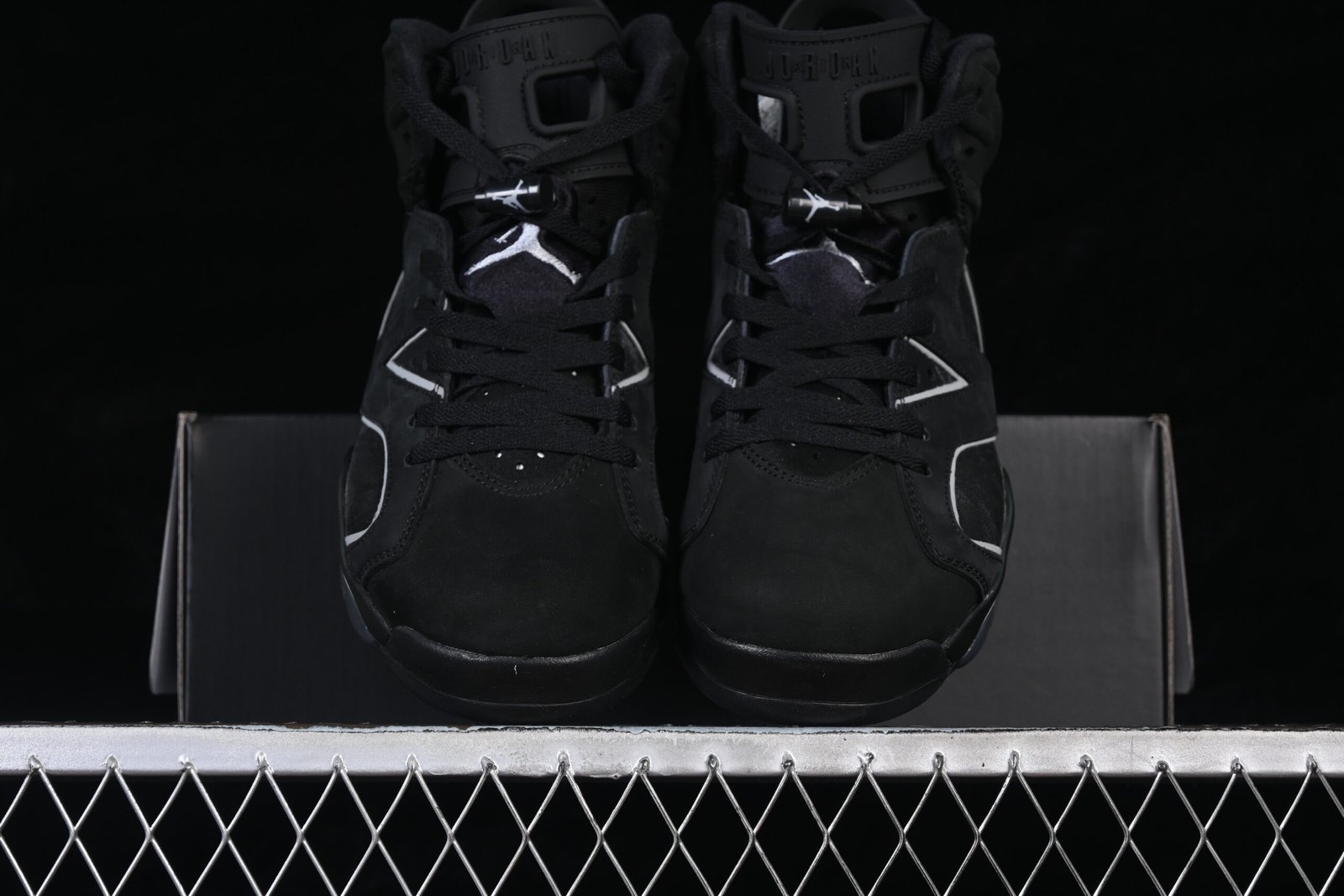 AIR JORDAN 6 "Cap and Gown" - Imagem 5