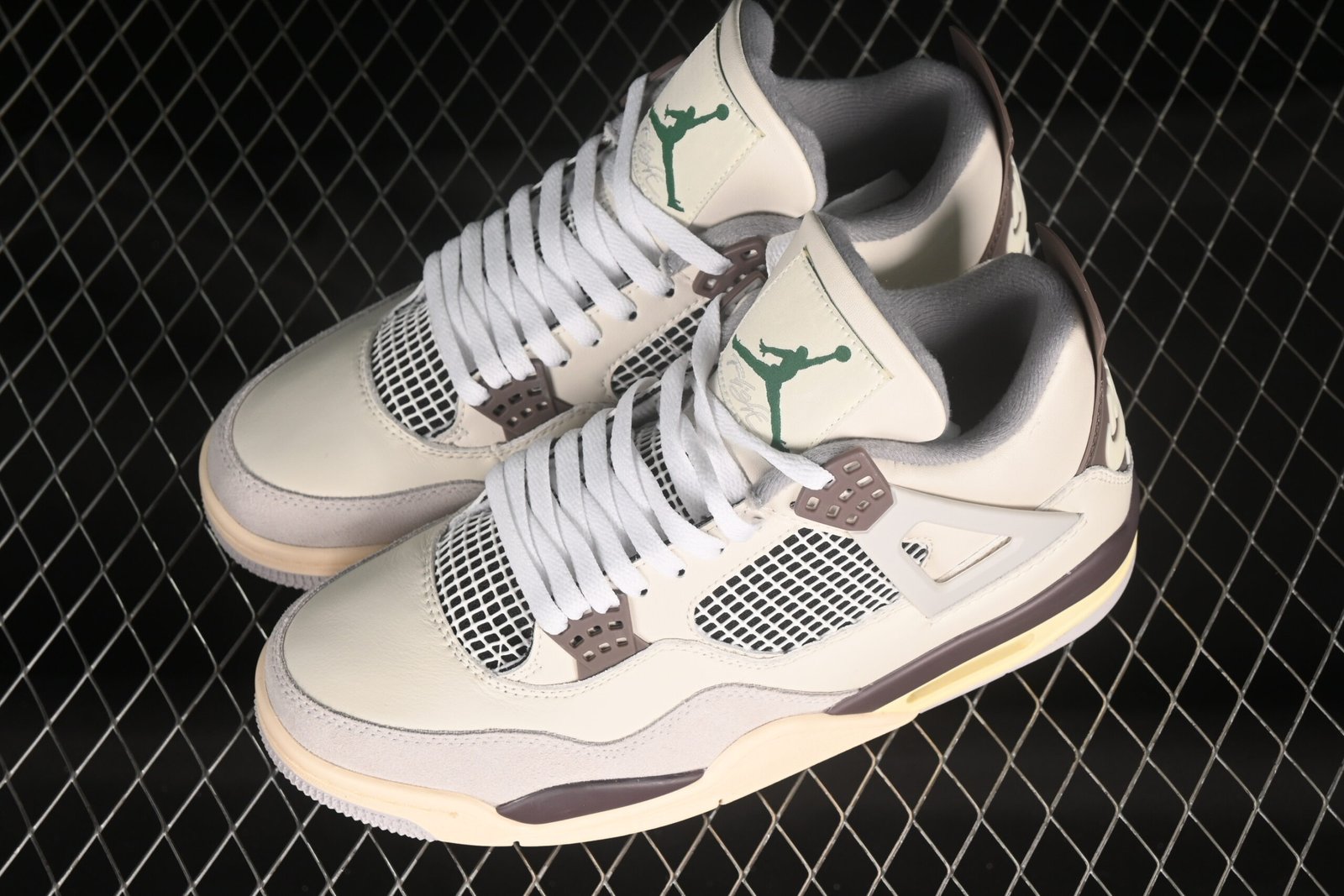 AIR JORDAN 4 x A maniere - Imagem 6