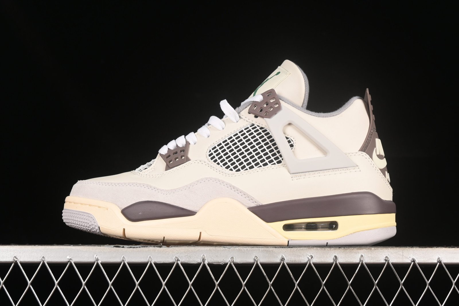 AIR JORDAN 4 "Baimoka"