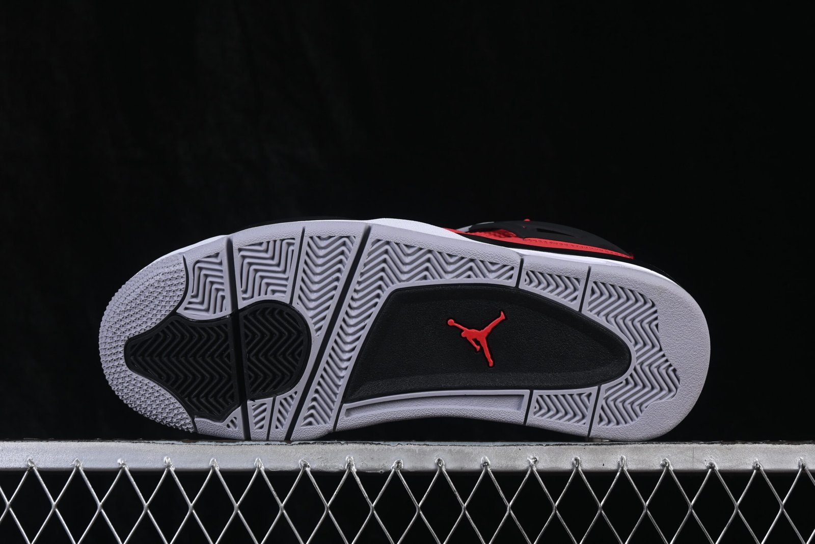 AIR JORDAN 4 “TORO” - Imagem 4