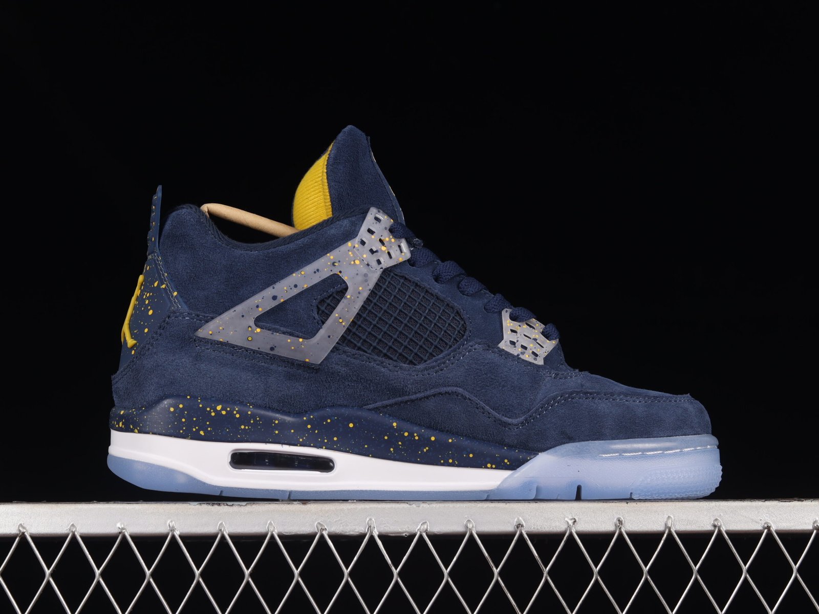 AIR JORDAN 4 "Machigan PE" - Imagem 2