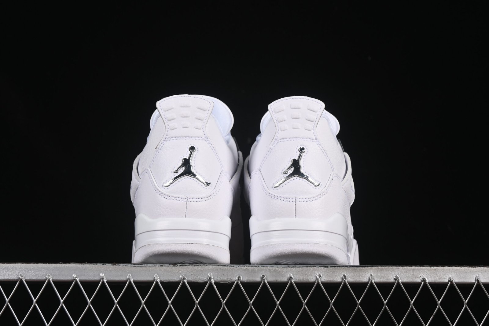 AIR JORDAN 4 "PureMoney" - Imagem 4